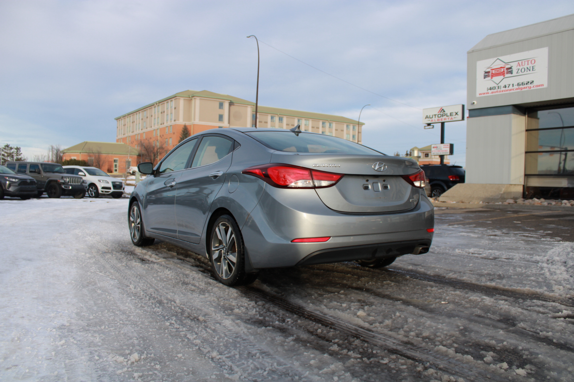 Preowned 2015 Hyundai Elantra SE in Calgary Alberta