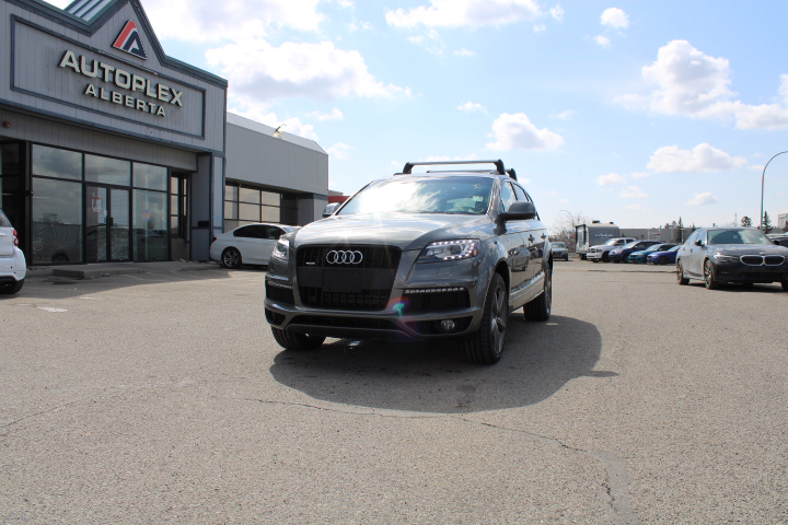 Used 2014 Audi Q7 3.0 S Line Prestige quattro in Calgary Alberta
